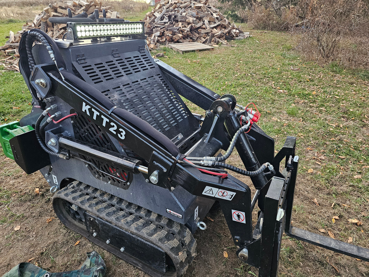 AGT KTT / KRT 23, LED Light Bar Mounting Kit for Harbor Freight ROADSHOCK 22"