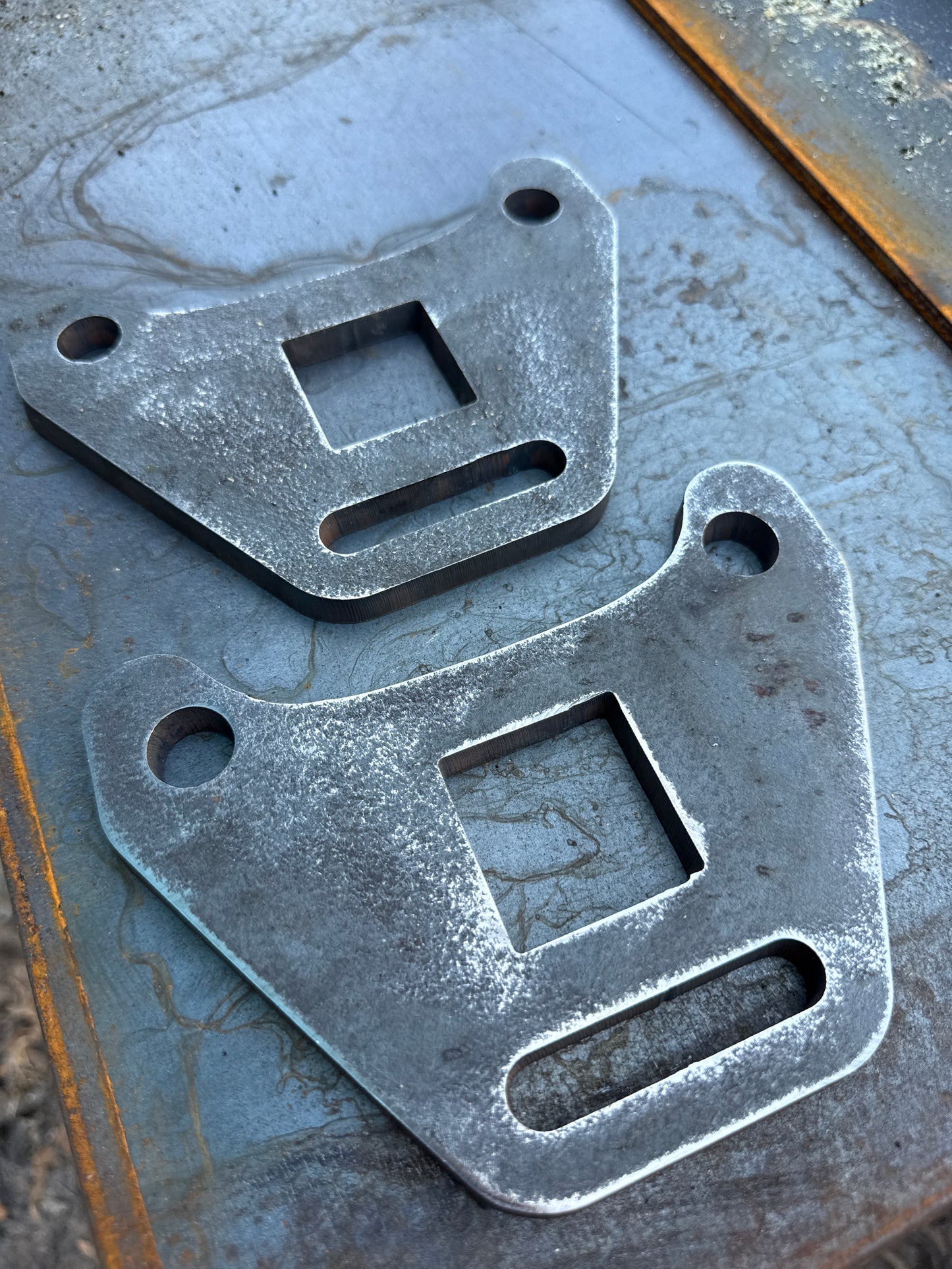 Mini Excavator Track Drive Motor Guard with Tow Mount