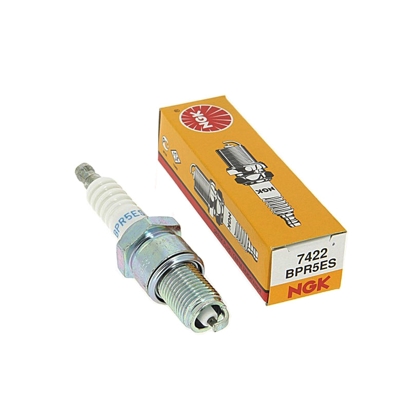 2x NGK Standard BPR5ES Spark Plugs (For Rato 739cc, 825cc and 999cc)