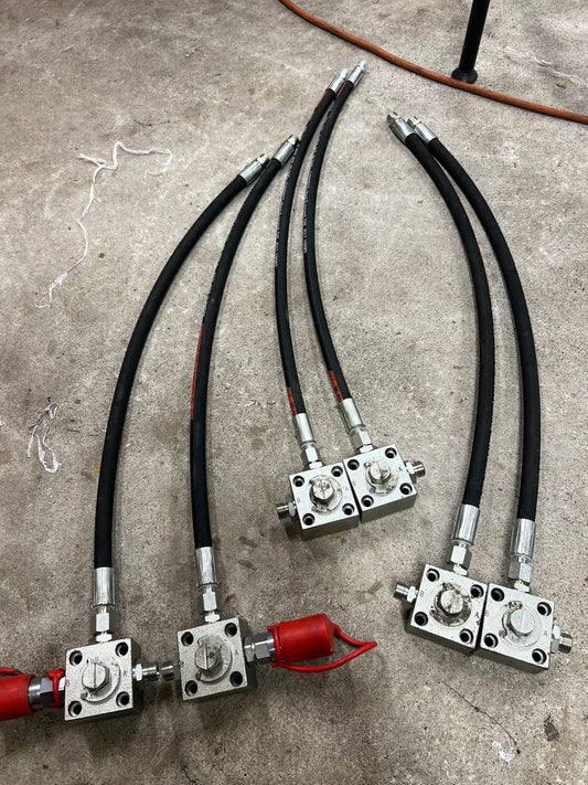 3-Way Hydraulic Diverter Valve Pair with Hoses