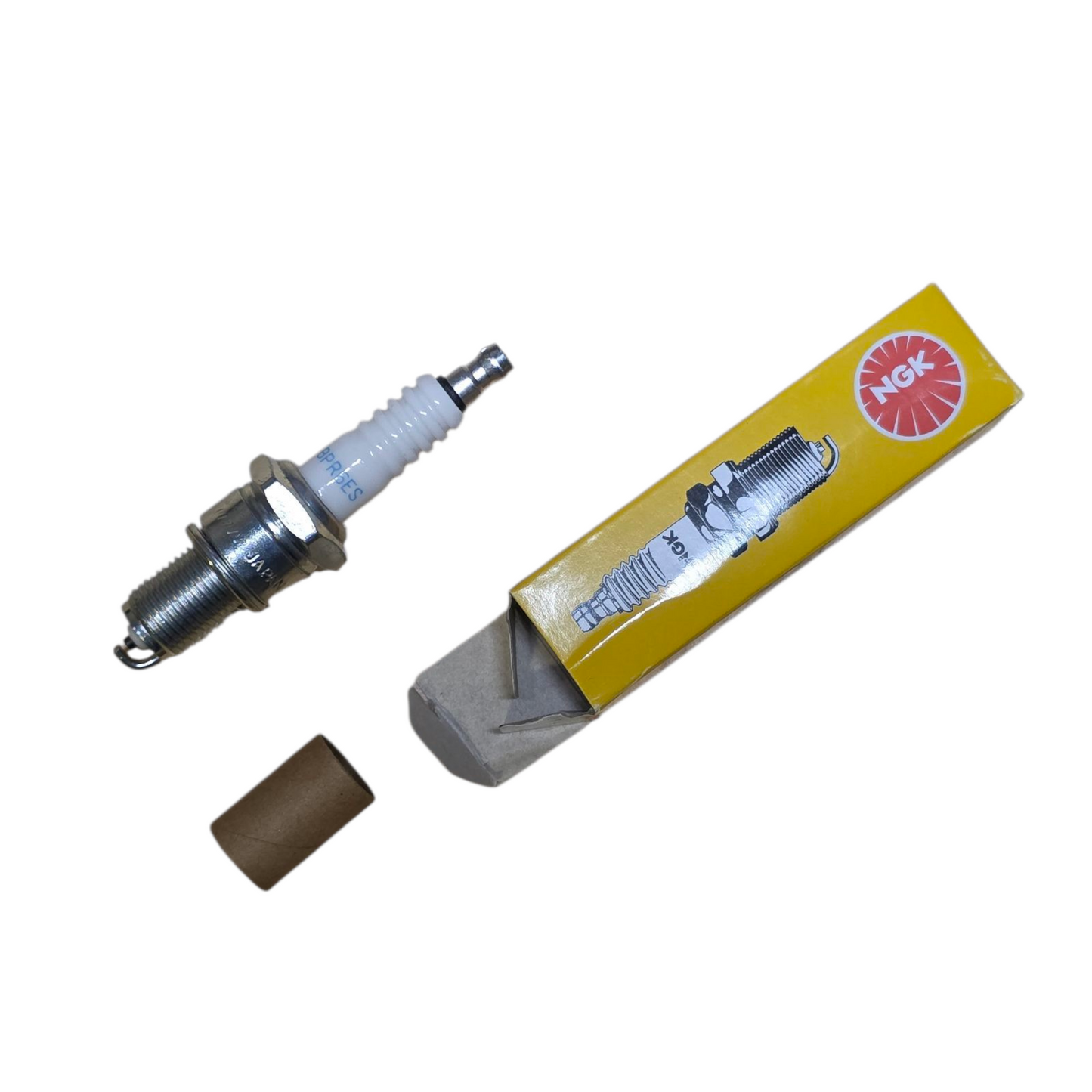 Rato 420cc NGK Spark plug (BPR6ES)