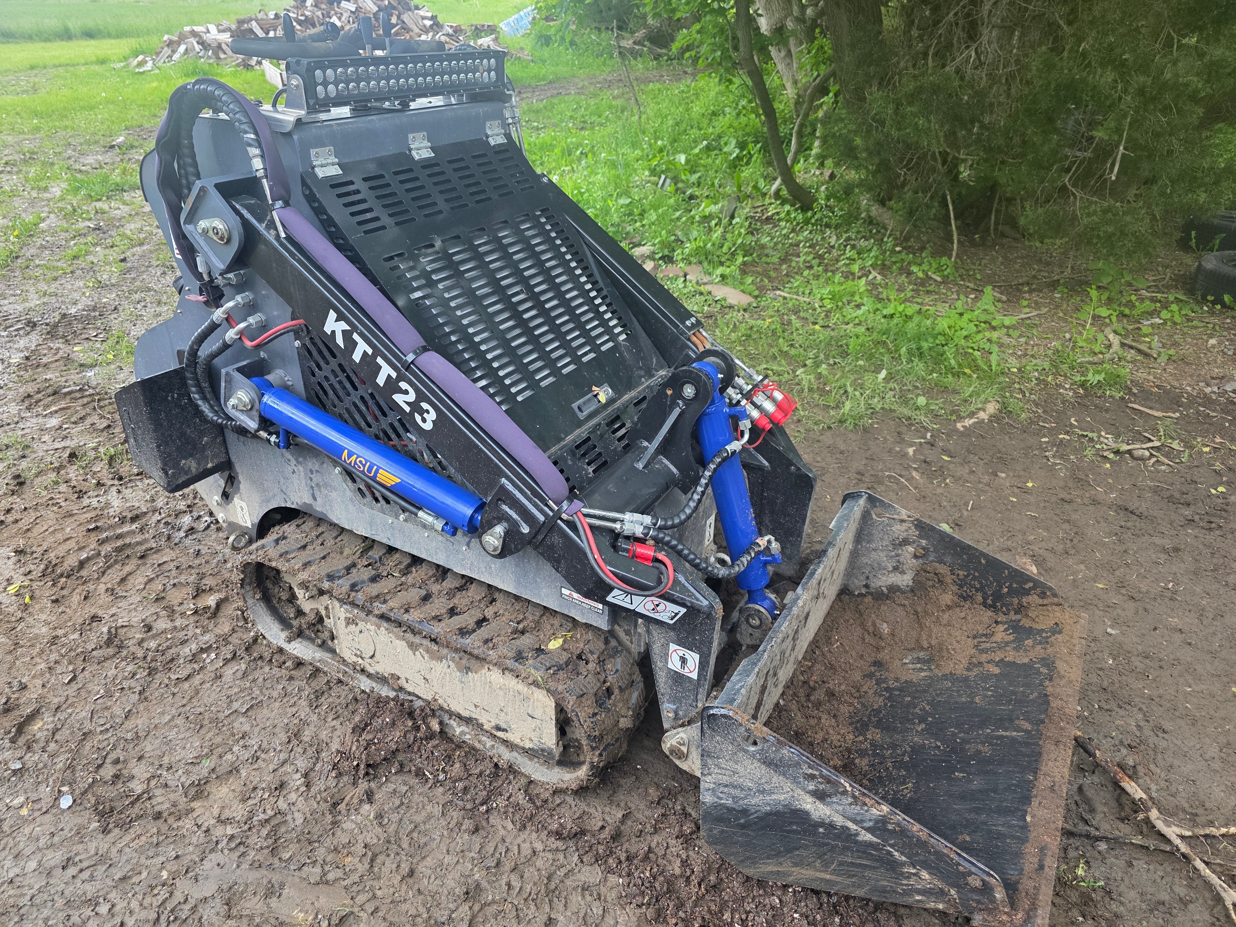 AGT KTT / KRT 23 Replacement Bucket Cylinder